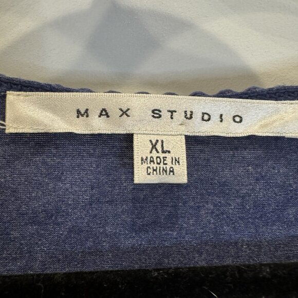 Max Studio XL Navy Blue Tunic Top Lace Trim Details Scoop Neck 3/4 Sleeves EUC - Picture 3 of 7
